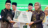 Komitmen Tinggi Dukung Guru Madrasah, Wali Kota Banjarbaru Raih PGM Award 2025