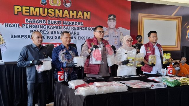 Tangkap 19 Tersangka, Polres Banjarbaru Musnahkan Sabu 22,6 Kilogram